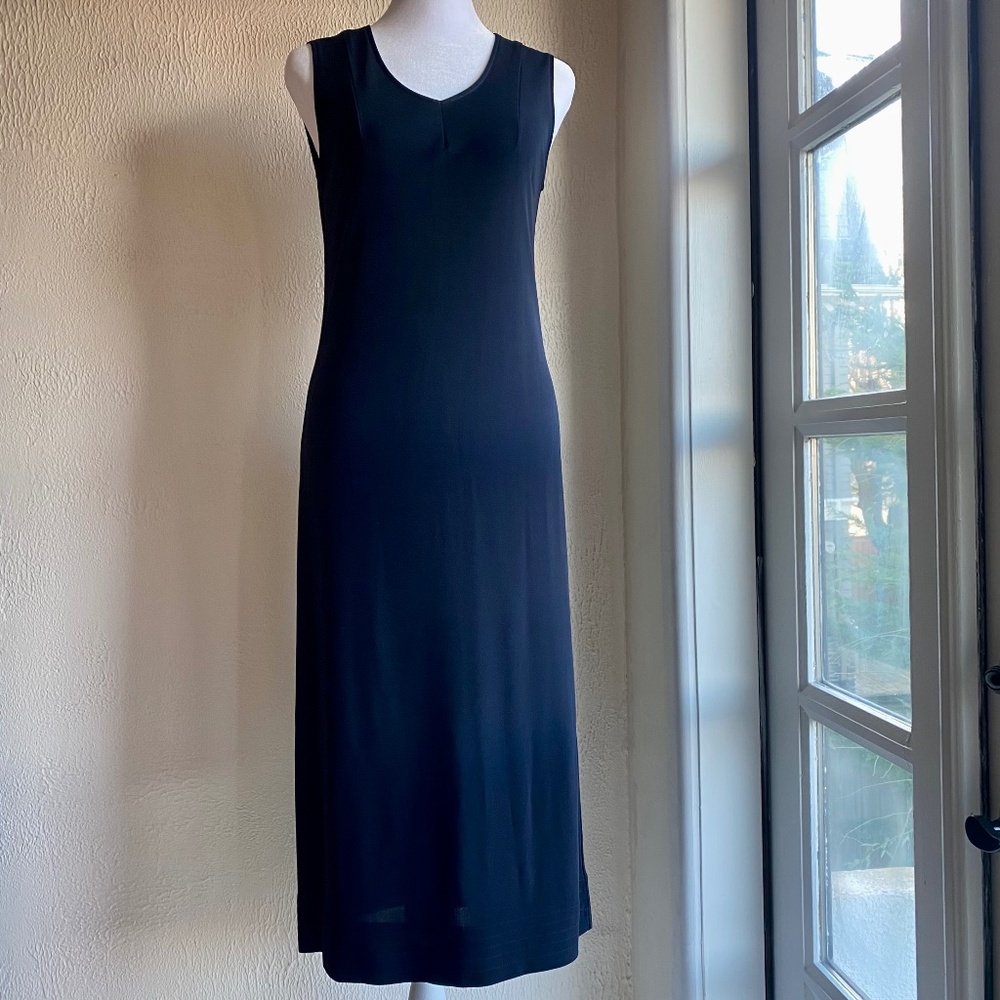 Vintage 90's era DKNY navy jersey slim sleeveless midi dress Size S